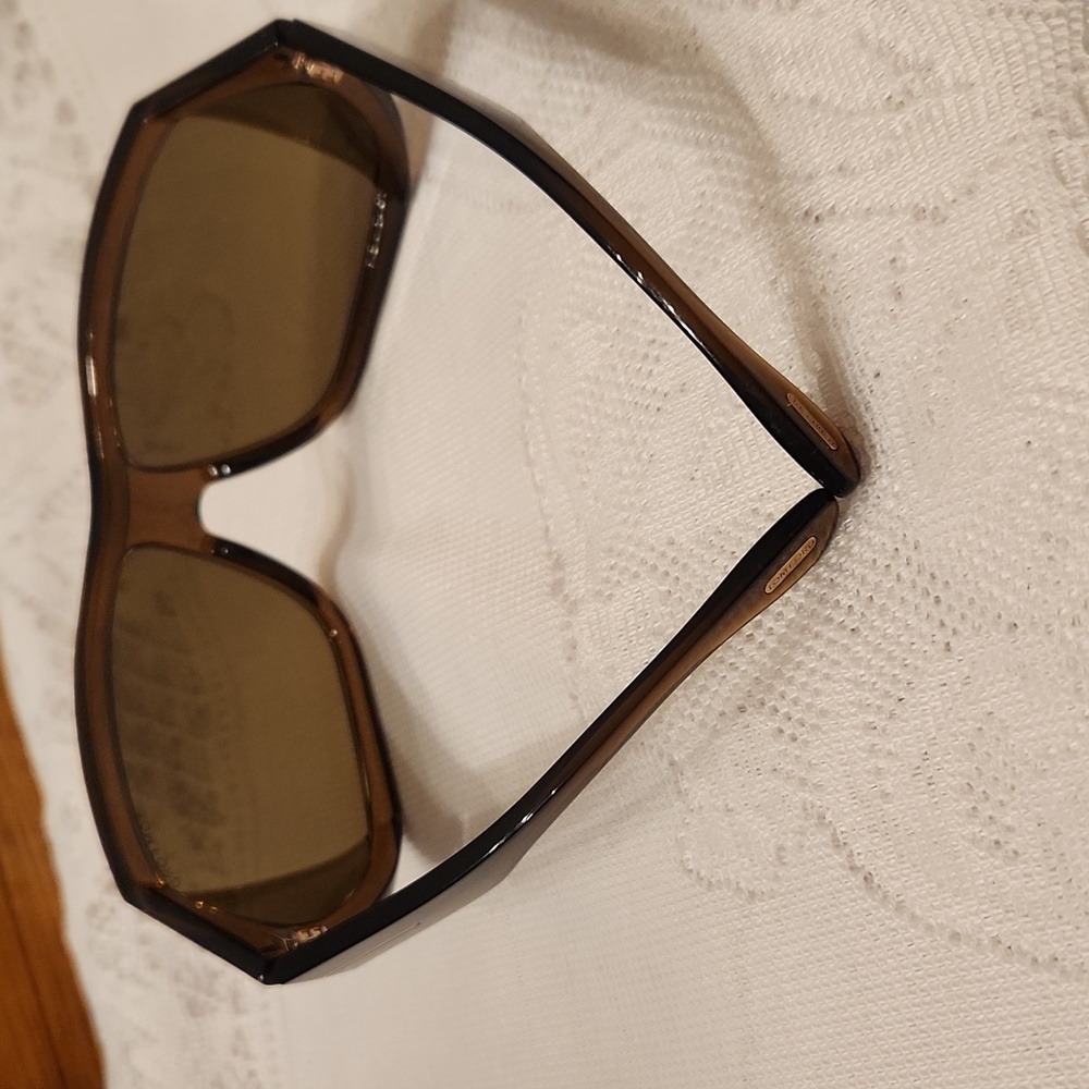 Tom Ford Sunglasses,  pre-owned, No scratches,  case And cloth - Picture 8 of 8